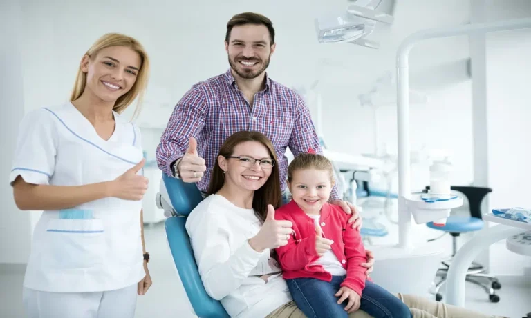 4 Common Oral Health Issues Family Dentists Help Address Early